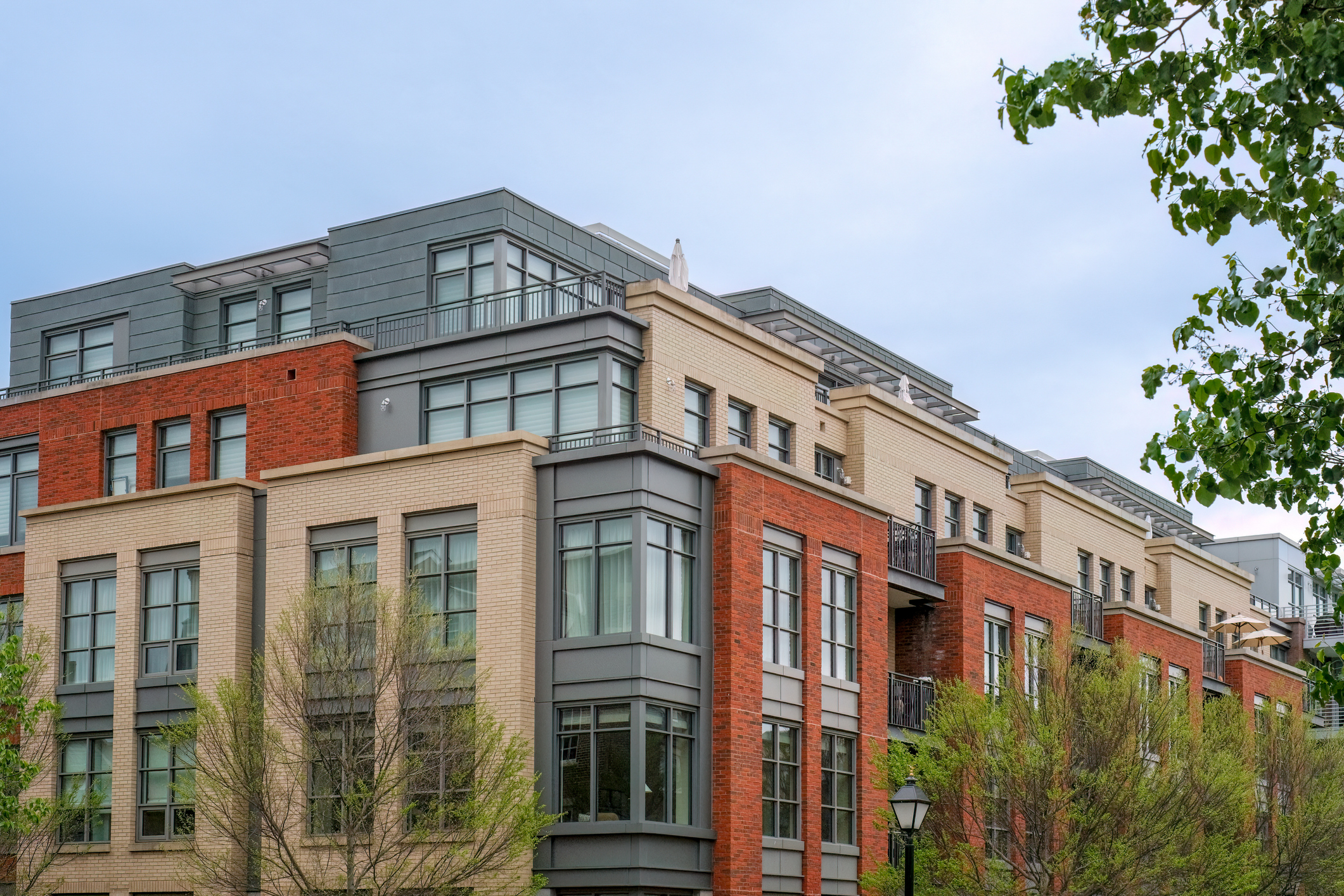 How High-Performing Operators Make Technology Decisions