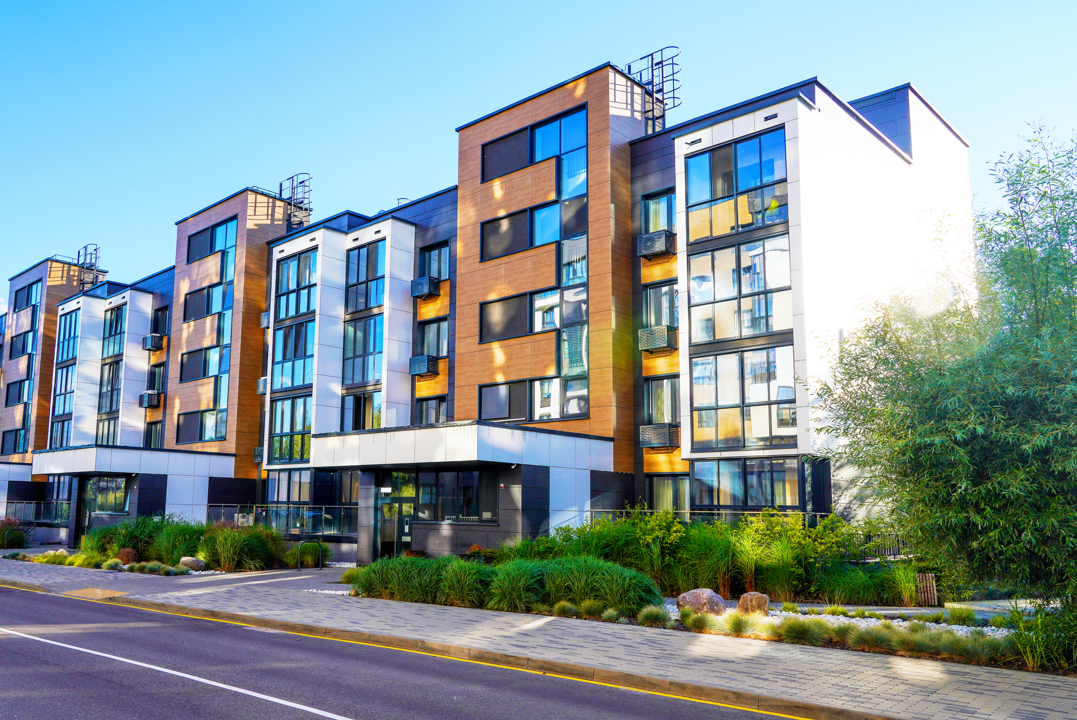 From Pilot to Portfolio: How Real Estate Companies Manage Tech Integrations