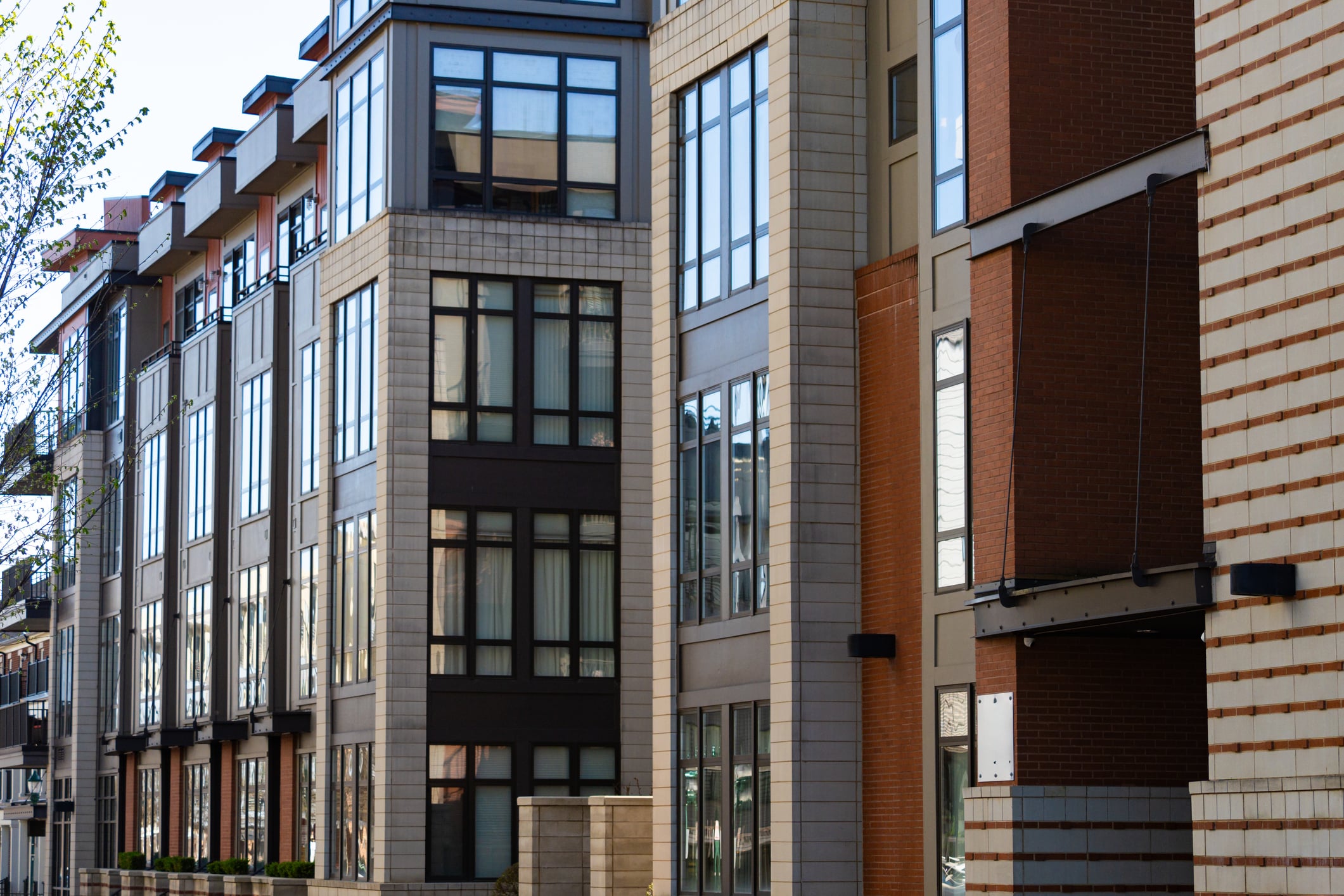 How AI Is Redefining Online Reputation in Multifamily