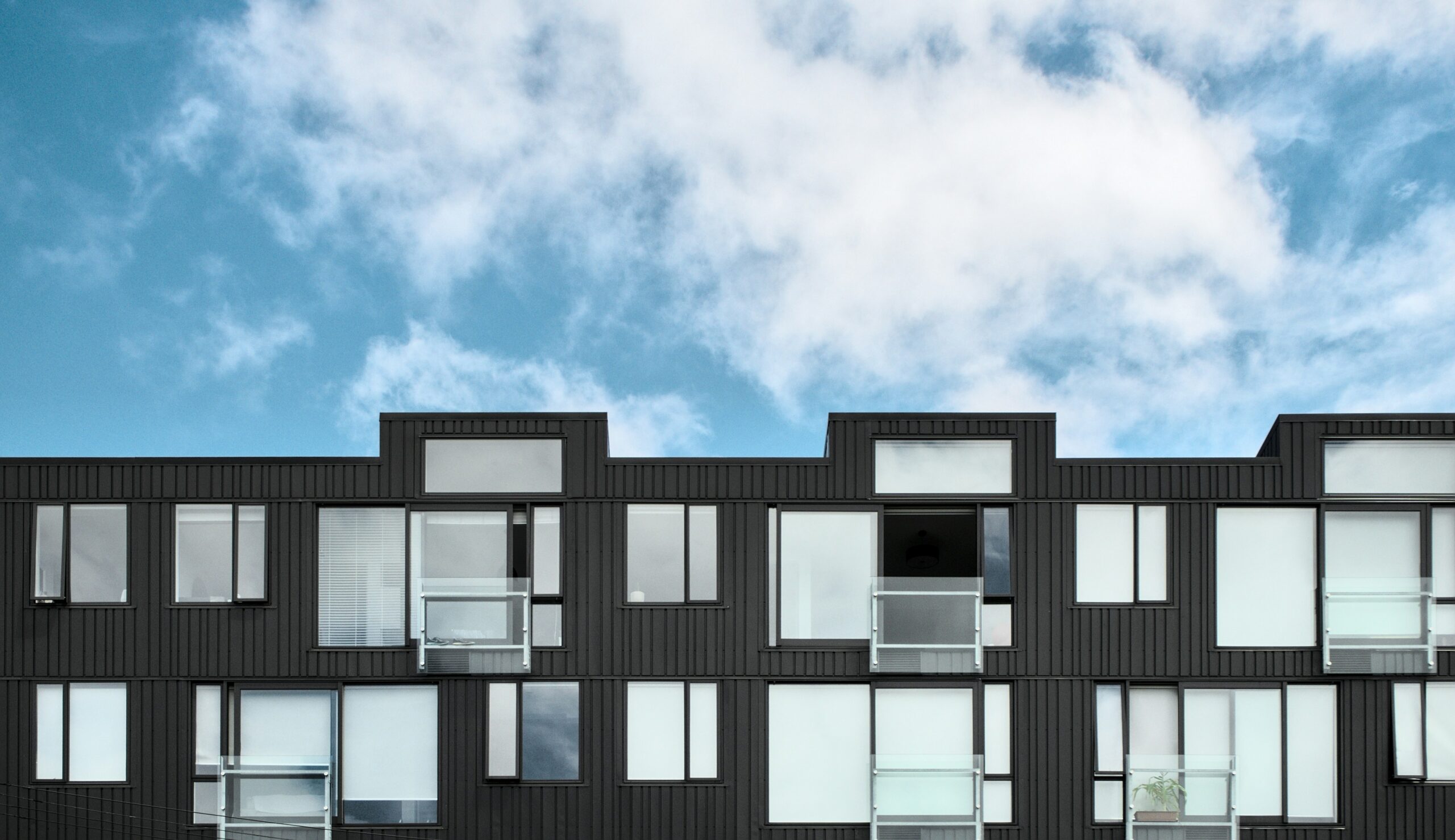 resident benefits packages
